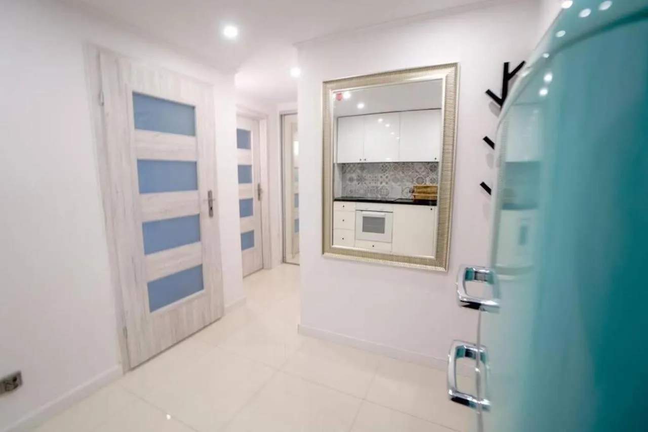 Apartment Cosy And Stylish- Golden Apartments- City Center Warsaw